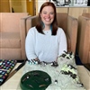 Lila feirer sitt vellykkede PhD forsvar med en kake med alke-tema. Foto (og kake) av: Ruth E. Dunn.